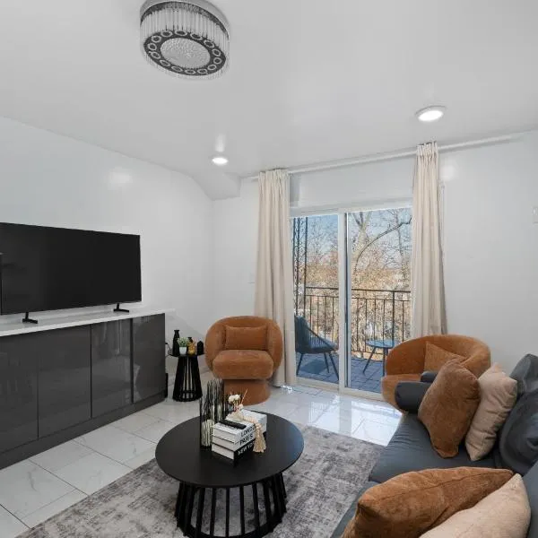 Deluxe Condo with free Parking 20 Min to NYC, hotel v destinaci North Bergen
