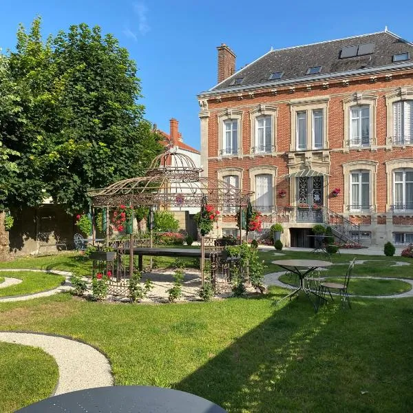 La Demeure De Charme, hotel v destinaci Troyes