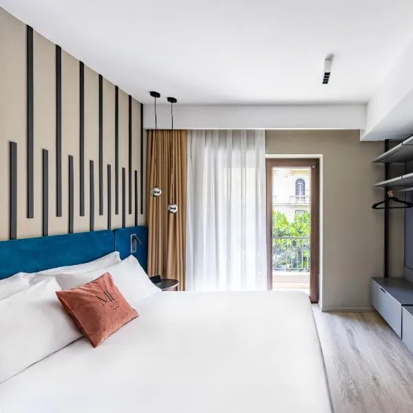 MH SUITES Plebiscito, hotel in Naples