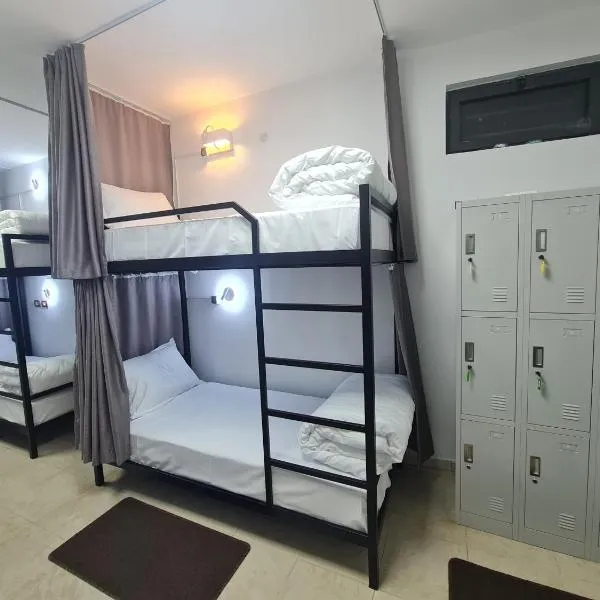 New Bazaar Hostel, hotel v destinaci Tirana