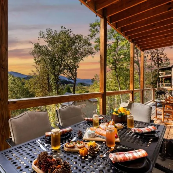 Tranquil Mountain Getaway By Ghosal Luxury Lodging, hotel in Gatlinburg