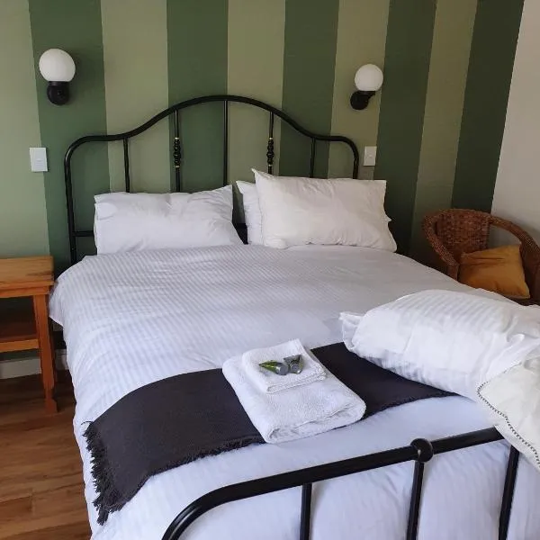 The Robinhood Inn - Drouin, hotel v destinaci Drouin West