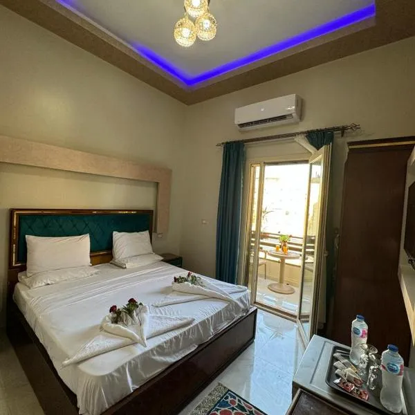 Golden Palace Suites, hotel in Cairo