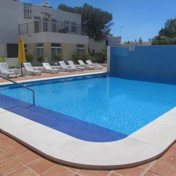 Casa dos Panache - Fabulous modern apartment - Great Location, hotel em Cabanas de Tavira
