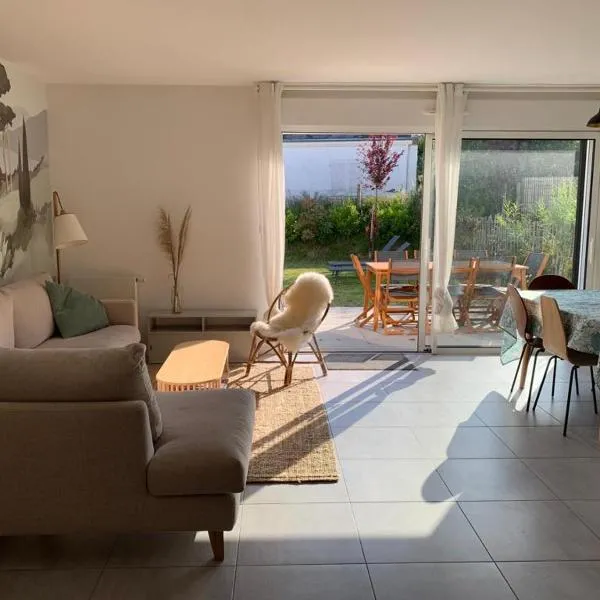 Maison idéalement située entre plages et commerces, hotel din Carnac