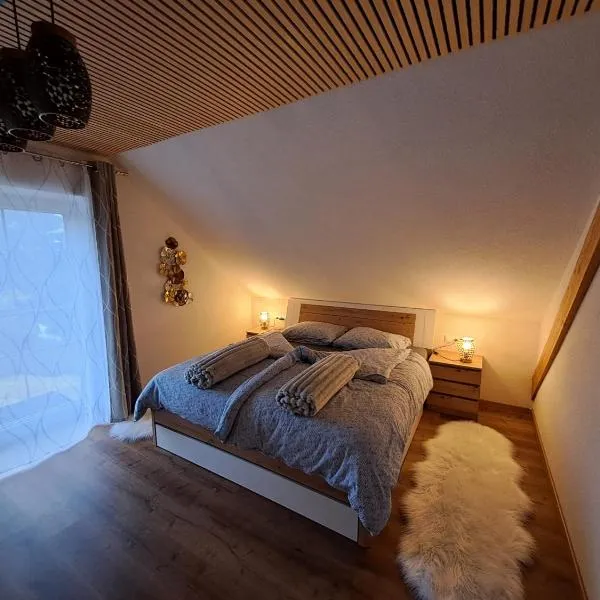 Landgut DIE AUSZEIT - Erholung am Berg 1300m, hotell sihtkohas Oberkremsberg