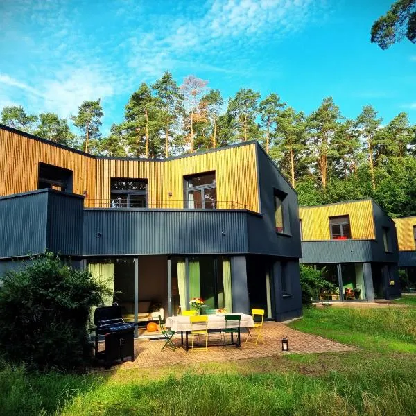 Ferienhaus direkt am See Uckermark, hotel v destinaci Templin