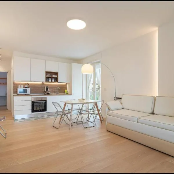 Suite house Palazzo La Fenicia, hotel in Giovinazzo
