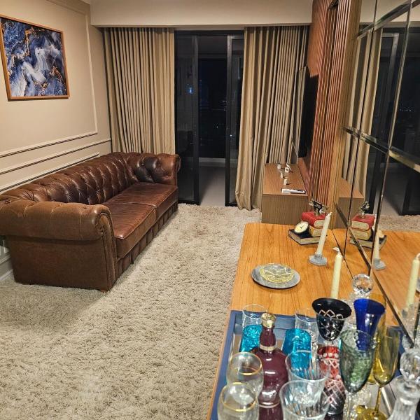 Apt Premium in the Heart of SSA