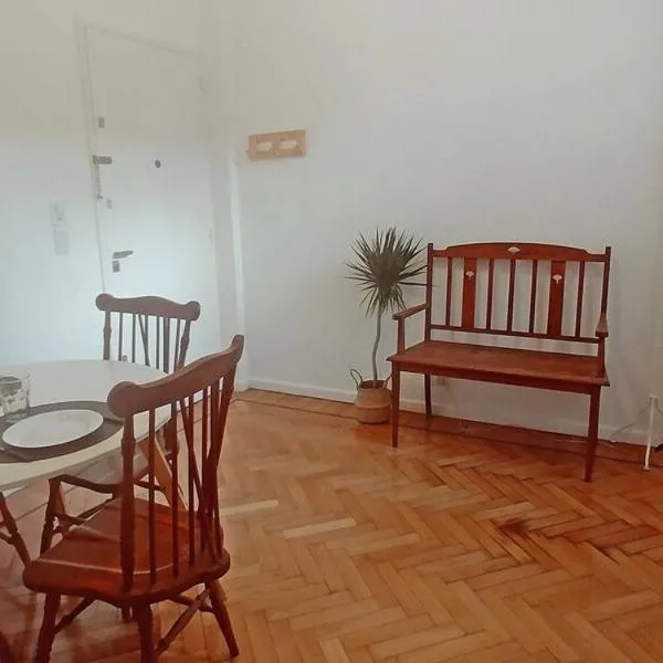 San Telmo, Calidez y Ubicación, hotel v Buenos Aires