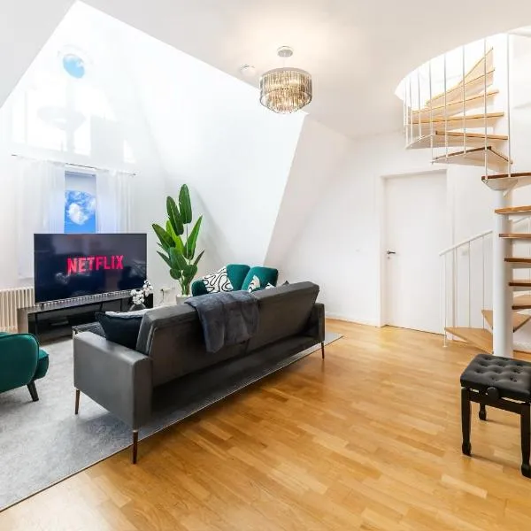 nestup - 130 qm Maisonette-Penthouse - Dachterrasse mit exklusivem Panoramablick, khách sạn ở Hannover