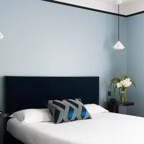 L'Hôtel, hotel v destinaci Nantes