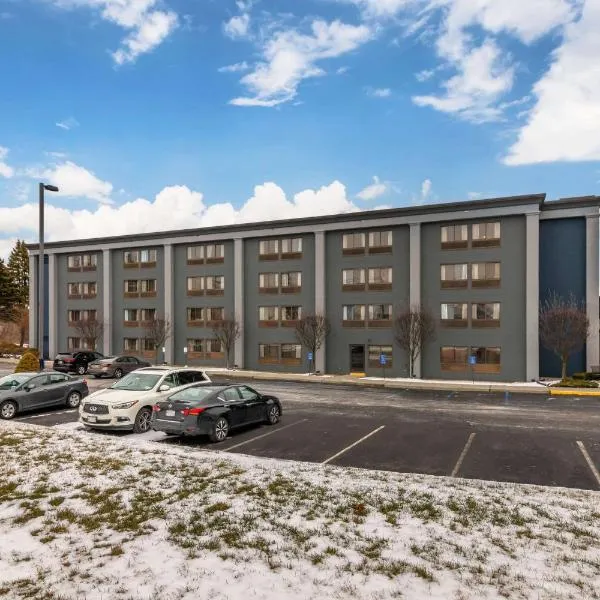 The Clocktower Hotel at Century House, an Ascend Collection Hotel, hotel in Cohoes