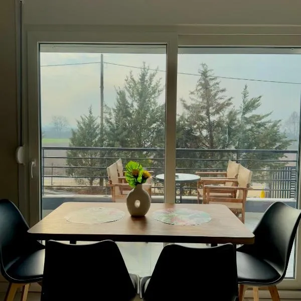 Villa Athina 1, hotel Széreszben