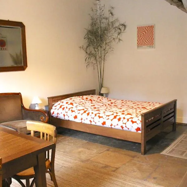 Studio Mésange, hotel v destinaci Gray