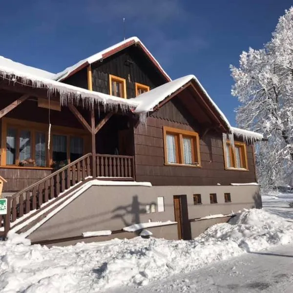 Švarná Hanka - turistická chata, hotel ve Starých Hamrech