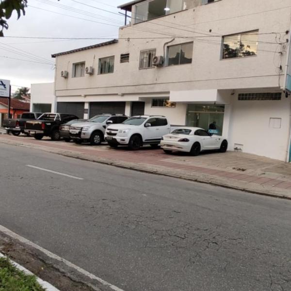 Hotel Avenida ao lado do shopping