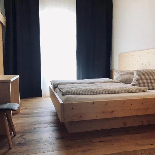 Landgasthof König, hotel in Griffen