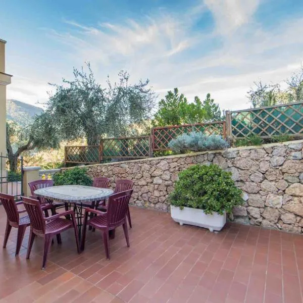 Casa Vacanze sul Borgo, hotel in Finale Ligure