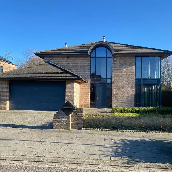 Villa Azzura, khách sạn ở Oostende