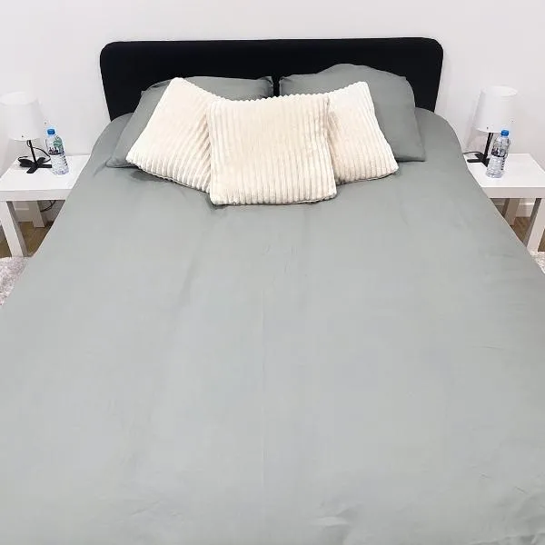 Studio La Marne Paris, hotel en Saint-Maur-des-Fossés