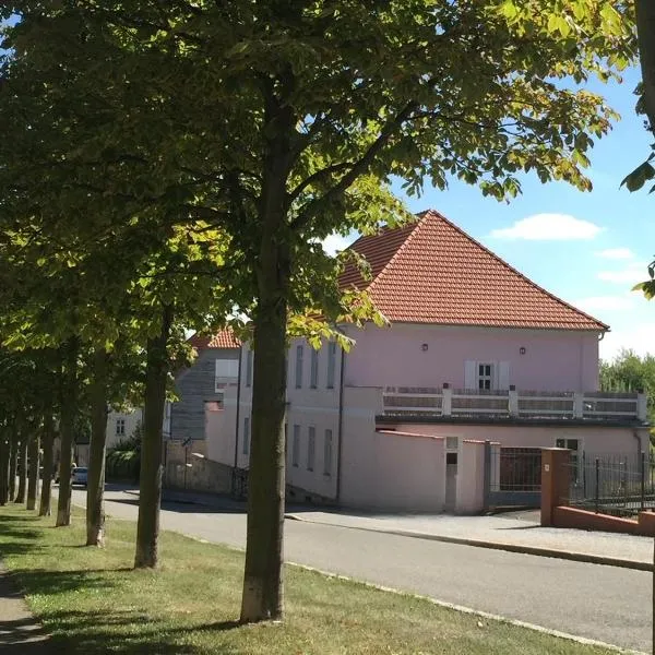 Ferienwohnung ROSA Allee34, отель в городе Балленштедт