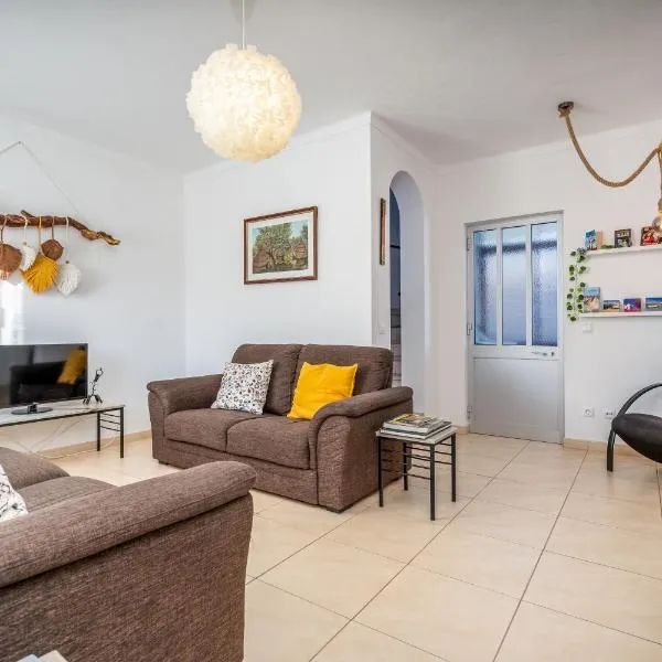 Casa Quintião, hotel v destinaci Ferragudo