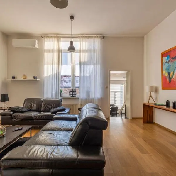 Leopold Appartementen & studio's, hotell i Sint-Truiden