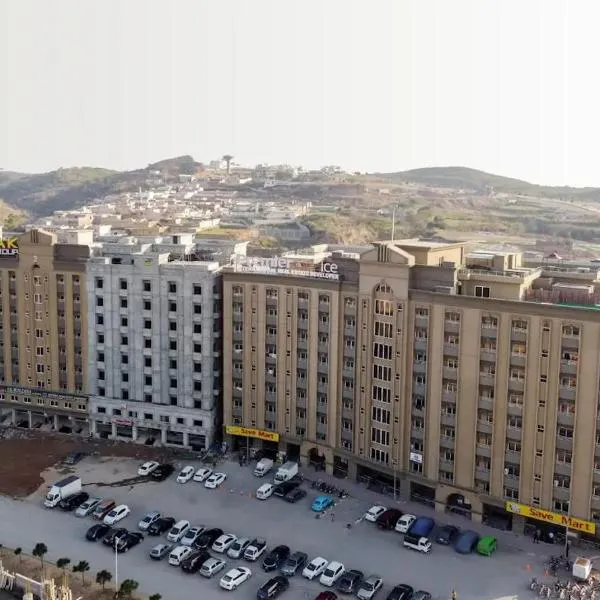 Naz Lodges RiverHills 2,Bahria Town Rwp: Rawalpindi şehrinde bir otel