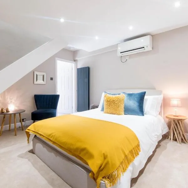 The Hideaway, hotel in Warwick