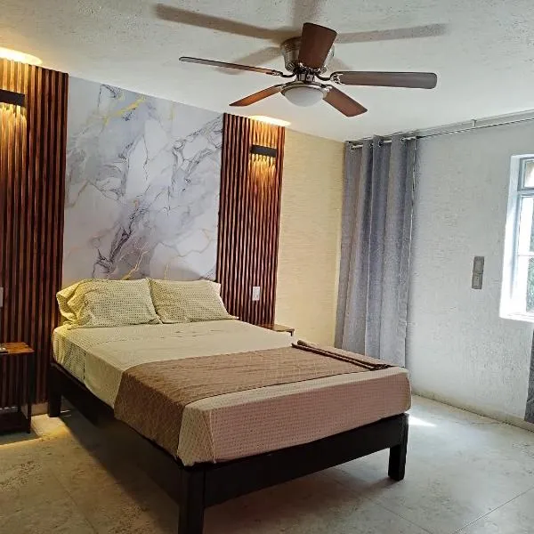 HOTEL SOL, hotel u gradu Gvadalahara