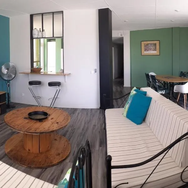 Urban tropical home Tahiti, hotel in Papeete