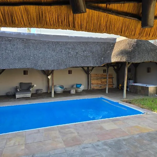 Cottage in Klein Windhoek, hotel v destinaci Windhoek