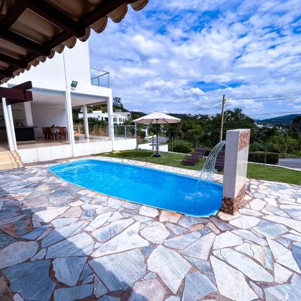 Pousada Pontal de Escarpas, hotel v destinaci Capitólio