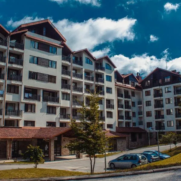 Borovets Gardens Aparthotel Seasons Borovets PM, khách sạn ở Borovets