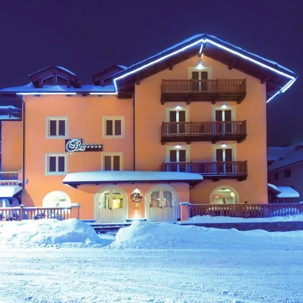 Hotel Bes & Spa, hotel din Claviere