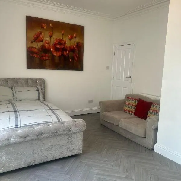 Brand new room Grosvenor suites 1, hotel in Hartlepool