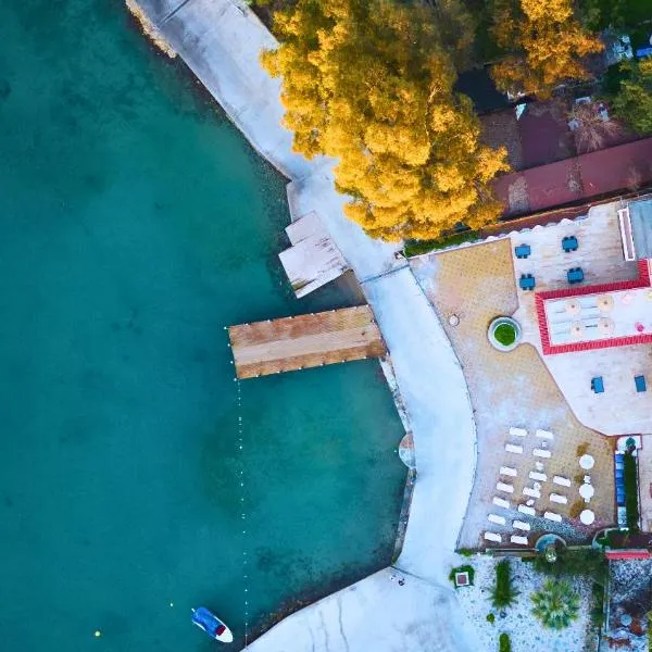 Club Aquarium Hotel & Spa - All Inclusıve, hotel in Guvercinlik