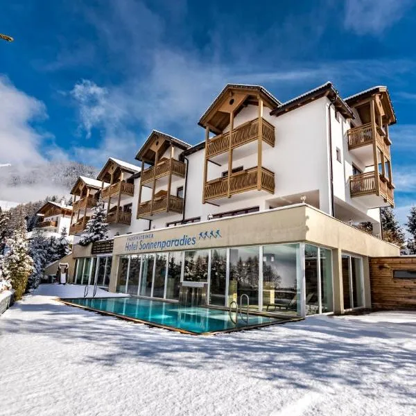 Falkensteiner Hotel & Spa Sonnenparadies, hotel in Terento