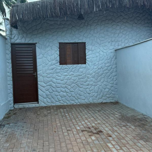 casinha na rua da praia