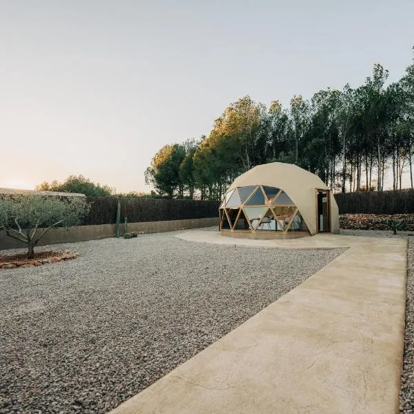 El Molí Glamping, hotel v destinaci Adzaneta