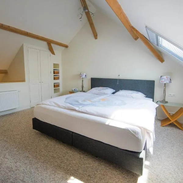 B&B Louisehoeve, Hotel in Linschoten