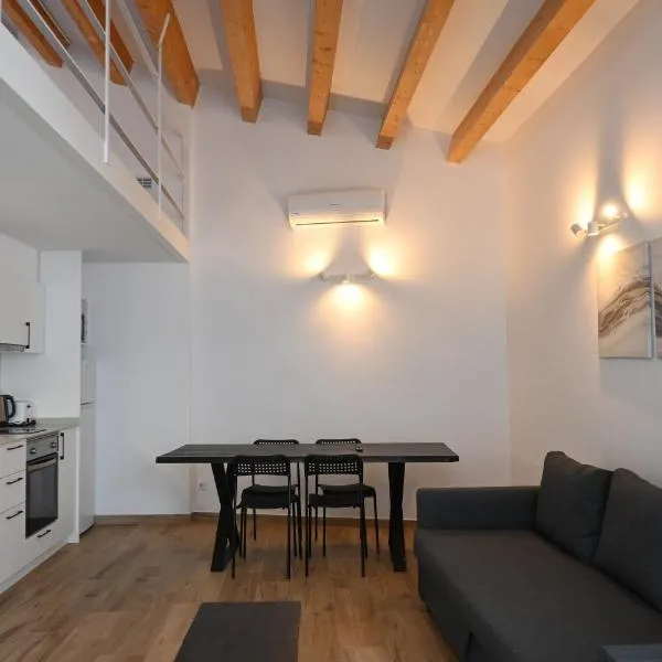 Homenfun Dalt Badalona โรงแรมในบาดาโลนา