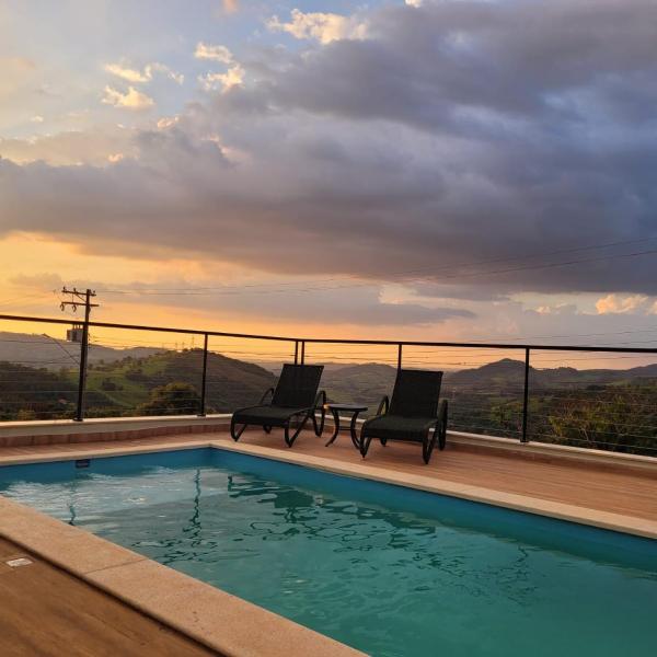 Casa nova, piscina e vista para as montanhas - Foto 4