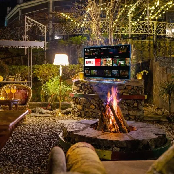 ELIVAAS Zephyr - Luxury cottages near Kempty Falls, hotel in Mussoorie