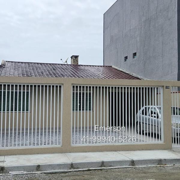 Casa com piscina matinhos