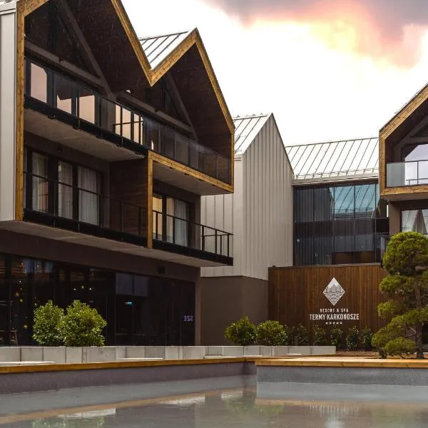 Termy Karkonosze Resort & Spa koło Karpacza, hotel v destinácii Staniszów