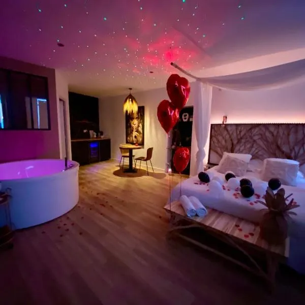 Le Bohème Spa, loveroom à Sète, hotel in Sète