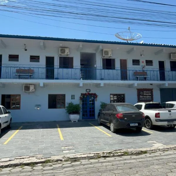 Hotel Pousada Garoupas, hotel in São Sebastião