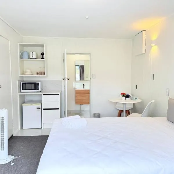 Unit 7 Fenton Sumner Lodge, готель у місті Роторуа